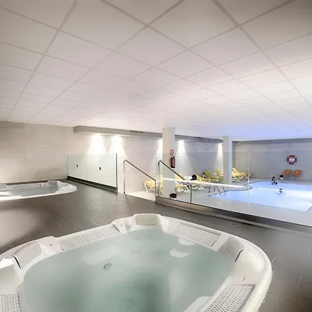 Ohtels Dorada فندق