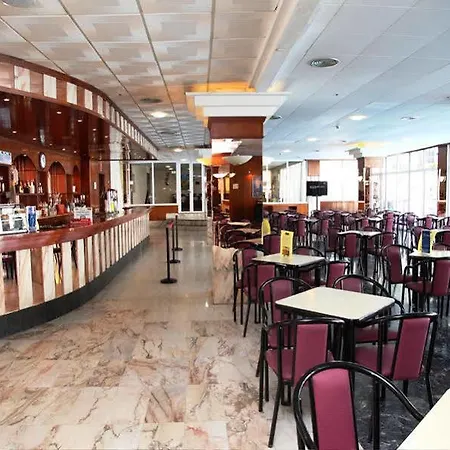 Ohtels Dorada فندق